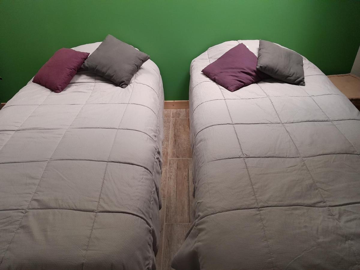 La Pause Sous Le Pin B&B Chambres D'Hotes Capestang Exterior photo