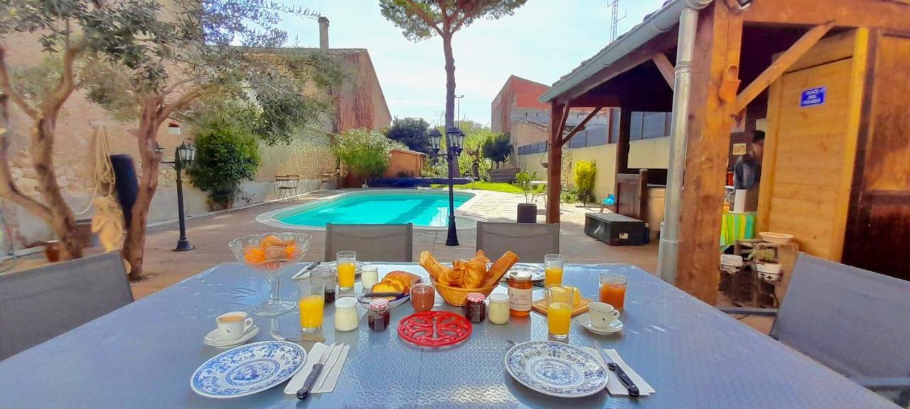 La Pause Sous Le Pin B&B Chambres D'Hotes Capestang Exterior photo